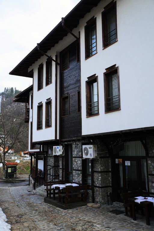 Семеен Хотел Златоград Exterior foto